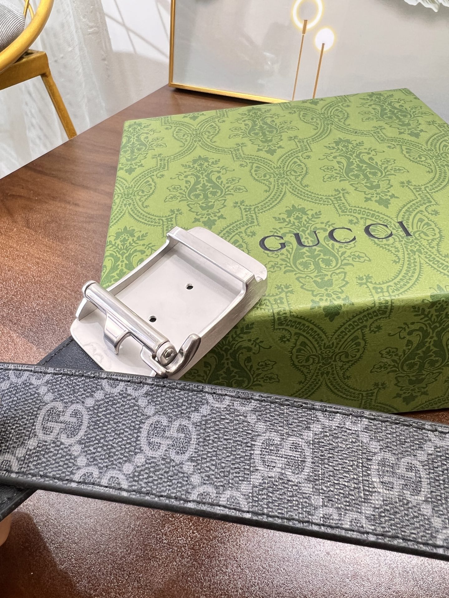 小主推荐 实物拍摄 古奇GUCCi自动扣皮带-Chinese UA Cheap High Quatity Brand Clothes Bags handbags Sneakers wholesale wholesaler seller from China Factory suppliers Fashion Clothing Shoes best Quality Beautiful Price 小主推荐 实物拍摄 古奇GUCCi自动扣皮带