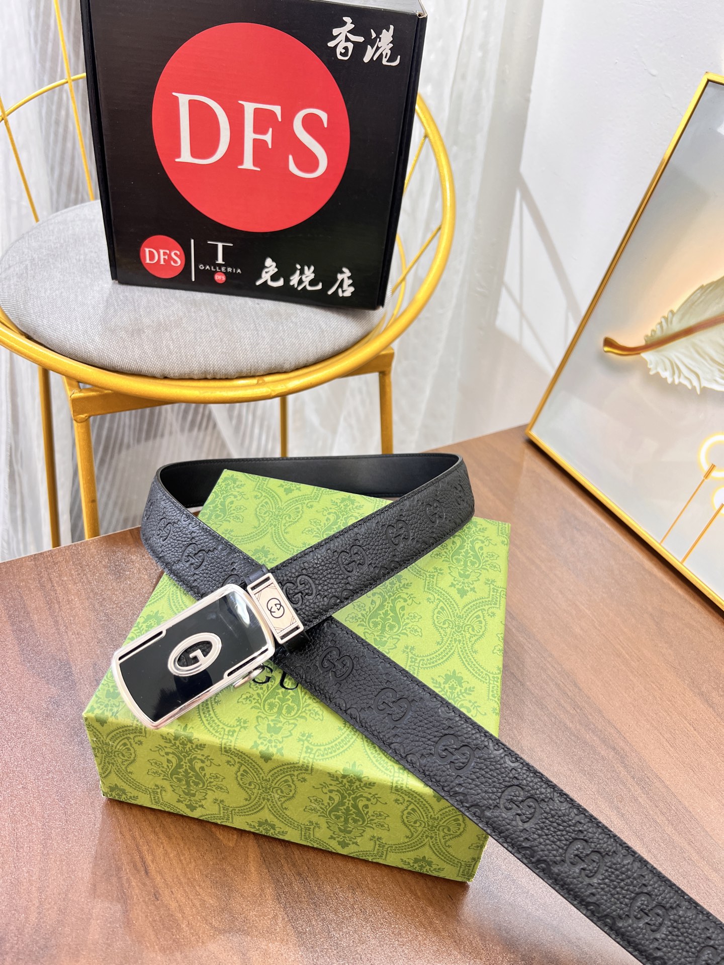 古奇GUCCi自动扣皮带 最新款 压花头层牛皮 顶级品质商务正装 古奇自动皮带滑轨手感柔软 自动精钢外穿五金 宽度3 5cm