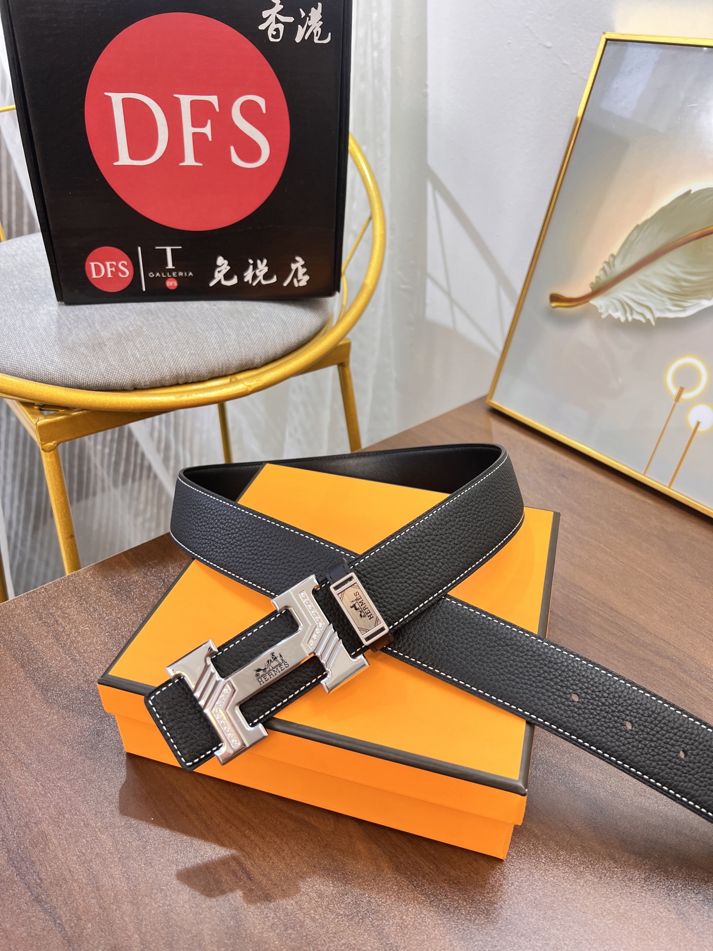 爱马仕 H皮带 ZP开模制作 镶砖满H电镀花纹精钢五金 荔枝纹纹原厂皮 双面使用 头层牛皮低 宽度3.8cm-Chinese UA Cheap High Quatity Brand Clothes Bags handbags Sneakers wholesale wholesaler seller from China Factory suppliers Fashion Clothing Shoes best Quality Beautiful Price 爱马仕 H皮带 ZP开模制作 镶砖满H电镀花纹精钢五金 荔枝纹纹原厂皮 双面使用 头层牛皮低 宽度3.8cm