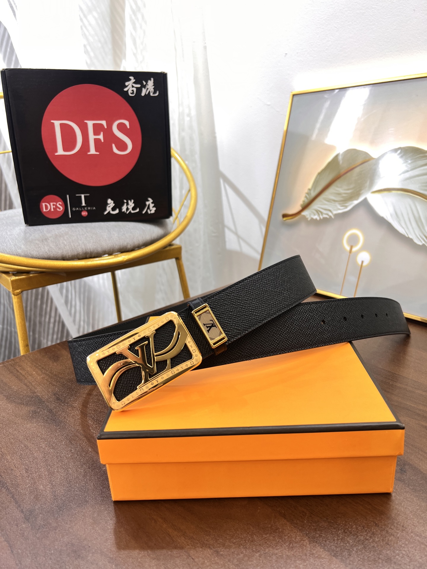 精钢五金 内穿扣头路易威登Lv皮带 法国手掌纹头层牛皮 3.8cm-Chinese UA Cheap High Quatity Brand Clothes Bags handbags Sneakers wholesale wholesaler seller from China Factory suppliers Fashion Clothing Shoes best Quality Beautiful Price 精钢五金 内穿扣头路易威登Lv皮带 法国手掌纹头层牛皮 3.8cm