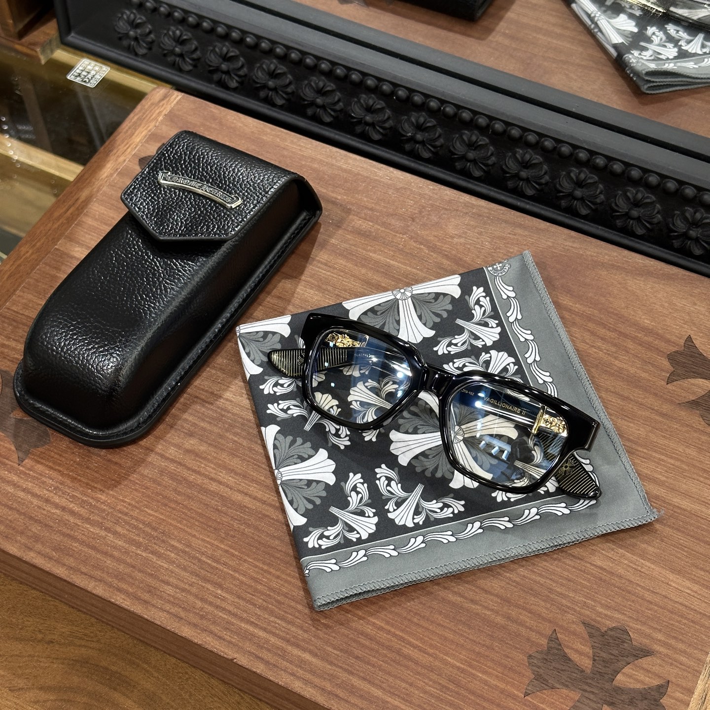 ChromeHearts Sword Black Gold Edition