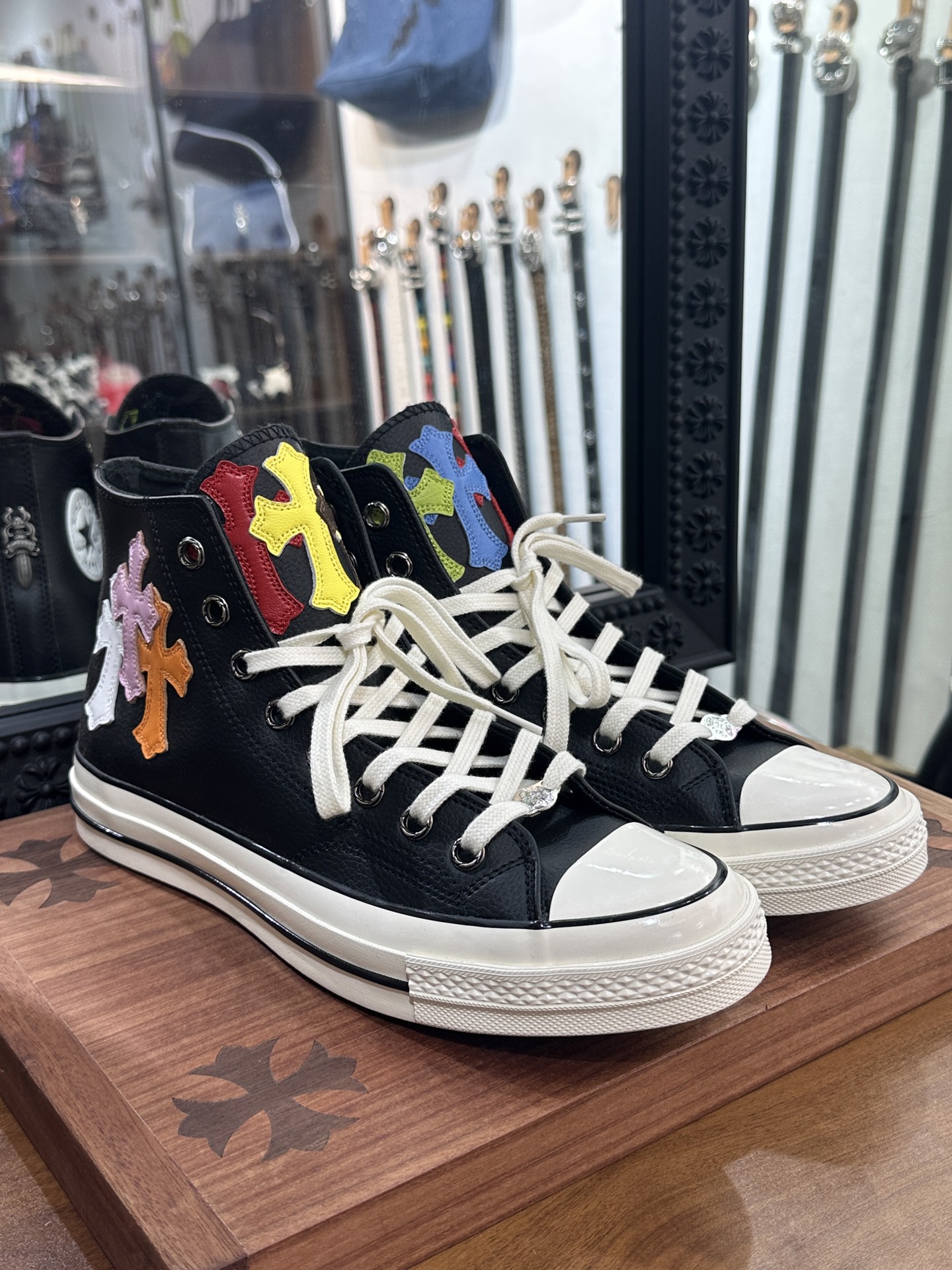 Converse