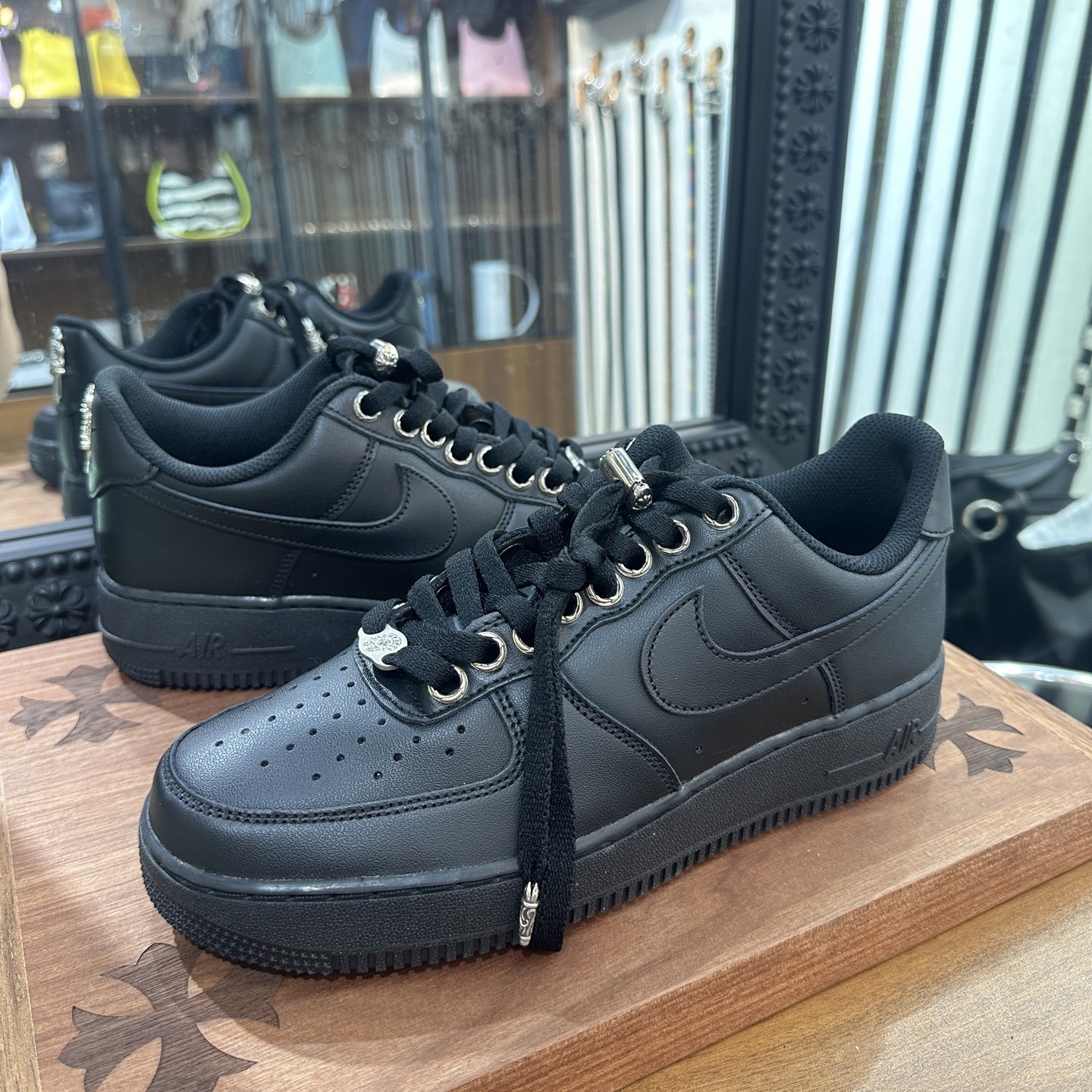 Nike, shoe customization