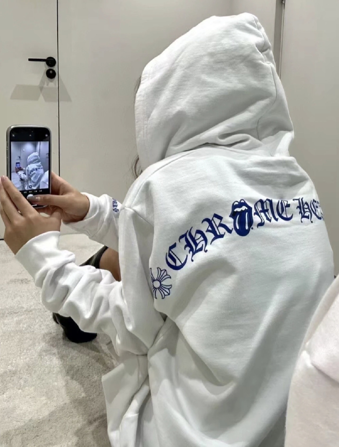 크롬하츠 블루 탄 남성 지퍼 후드 상세 이미지 2