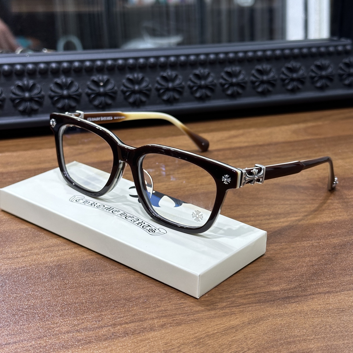 Chrome Hearts COX UCKER Classic Black Frame - Bestseller
