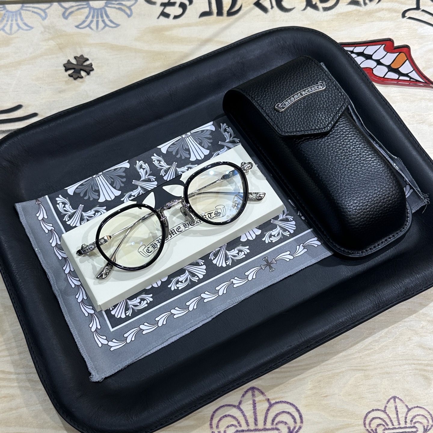 Eyeglass Frames