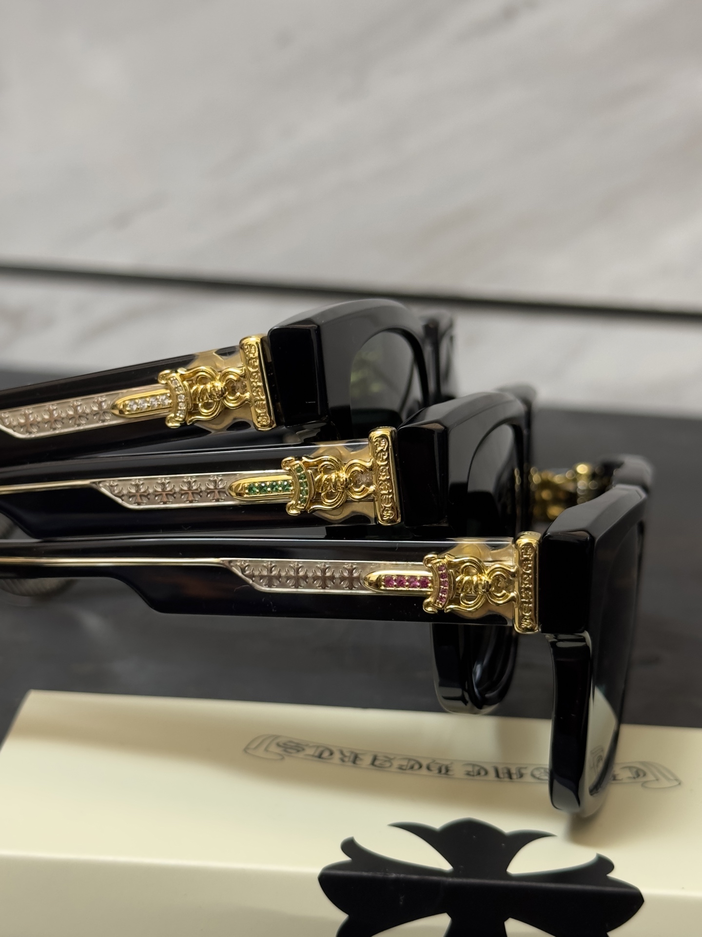 크롬하츠 선글라스 132879 Chrome Hearts Sunglasses 썸네일 이미지