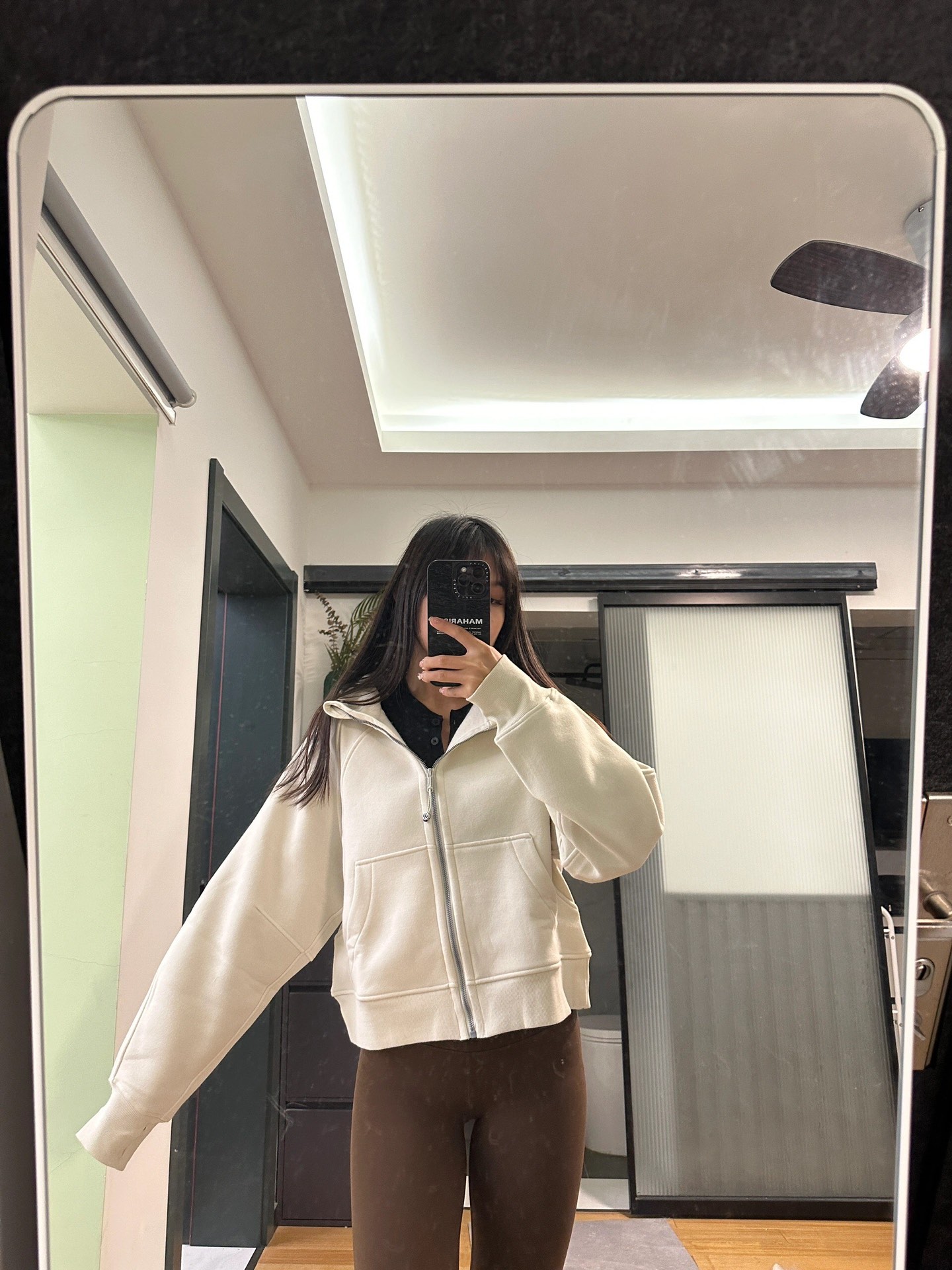Lululemon Scuba jacket lounge cream yoga