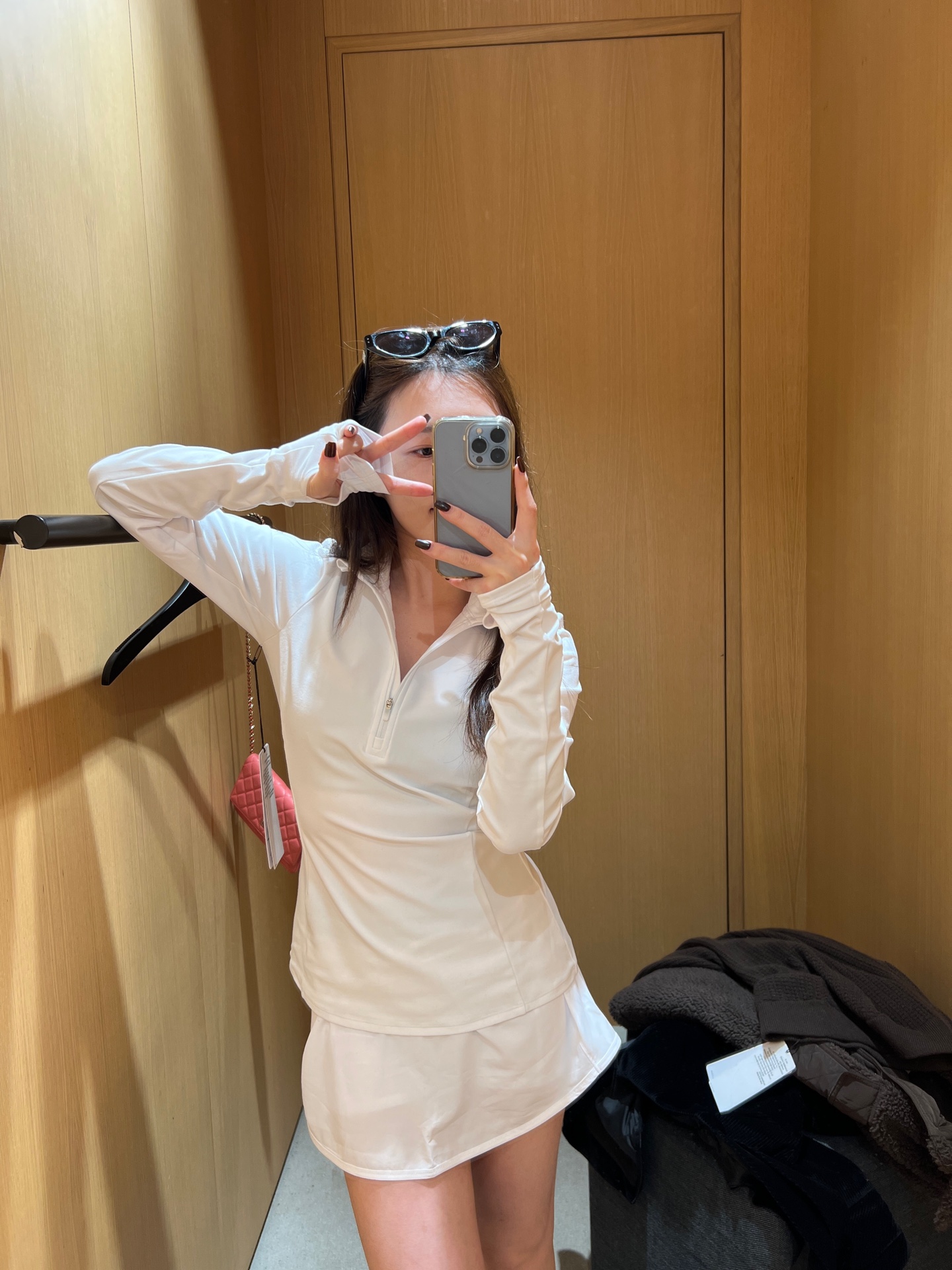 NO:311810,White. Recommend this pure white, the feeling of a little white flower. The tennis skirt will be presented to everyone in the spring~, skirts, alexander wang19860909白色 . 推荐这个纯白色 小白花的感觉 网球裙开春会给大家出～,,skirts,alexander wang,Women's clothing