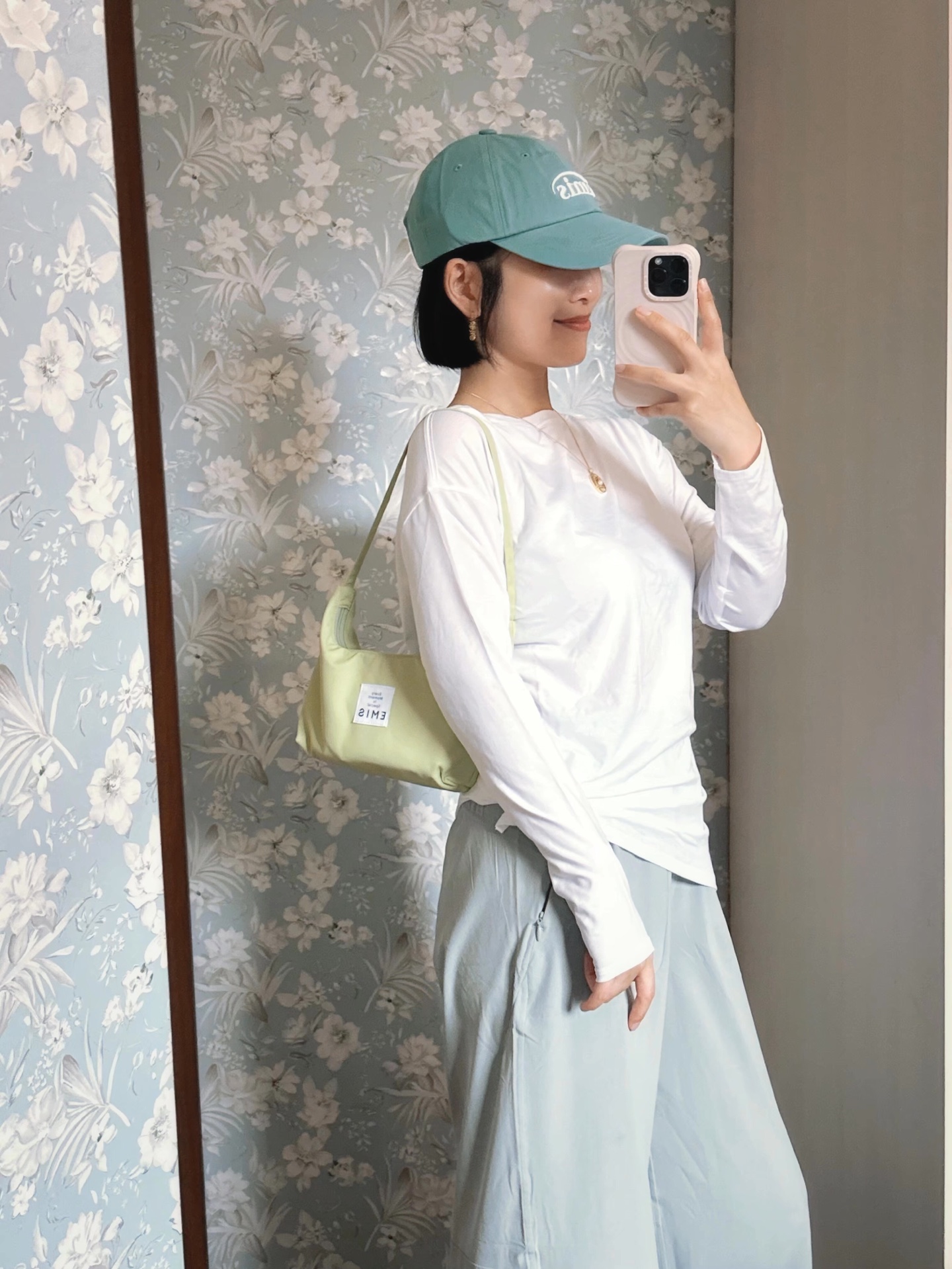 Lululemon long sleeve everyday white yoga