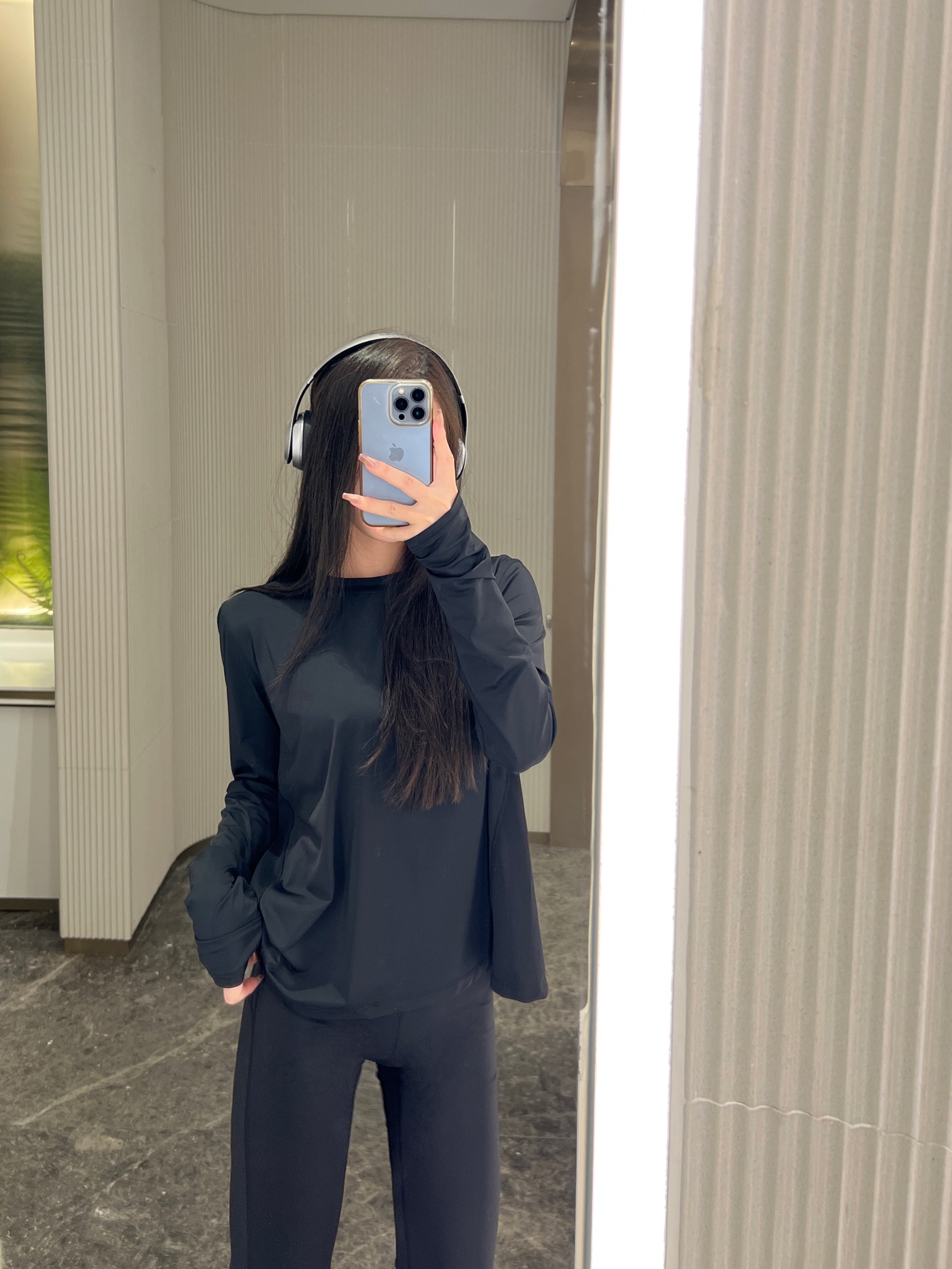Lululemon long sleeve lounge black yoga