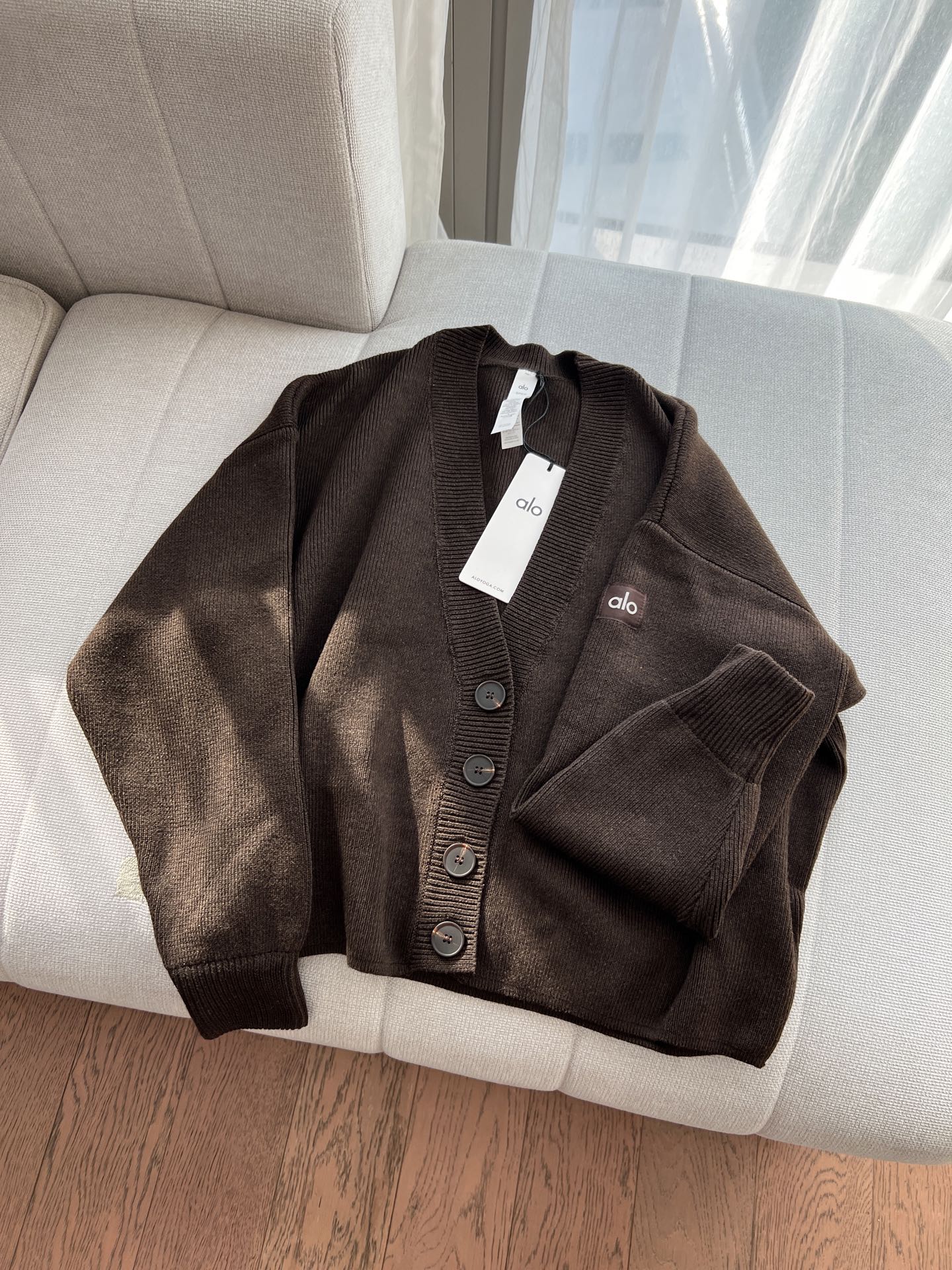 Alo Jacket White Black yoga