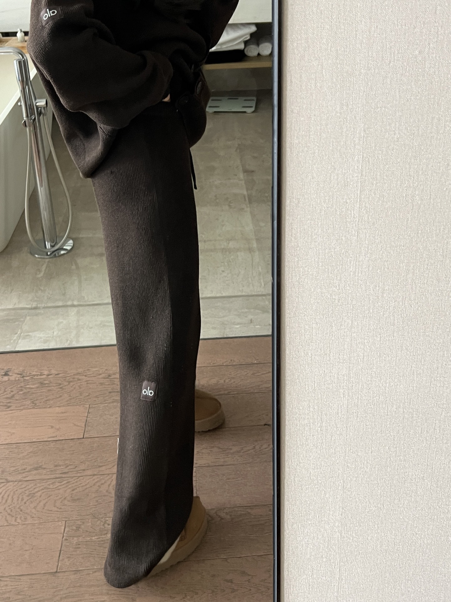 Alo Leggings Minimalist Wearism yoga
