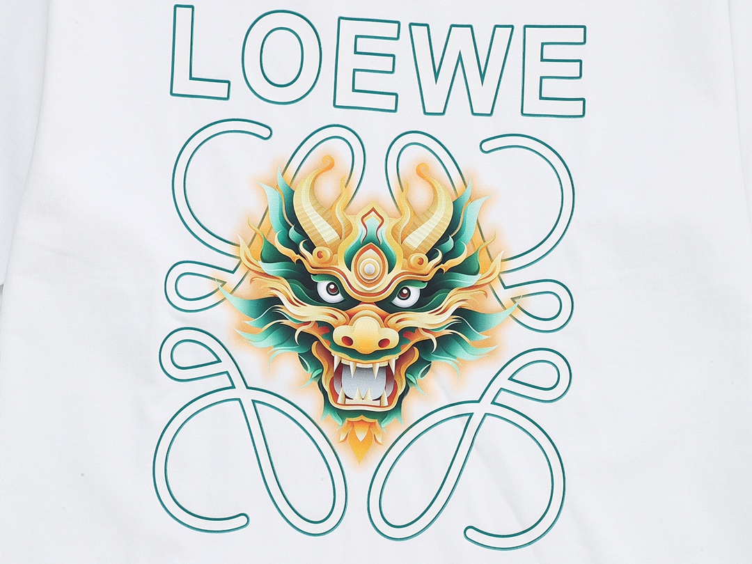 LOEWE 罗意威24ss龙年限定印花短袖T恤 立体图案印花