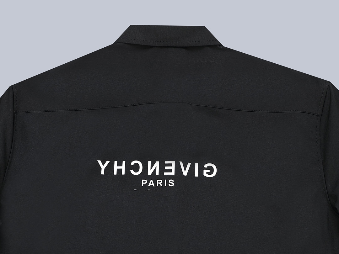 Givenchy Polo Shirt in Picture Color, Sizes S-XL, Plain Cotton with Sand Finish. Gender-Neutral Design. - 图片 9