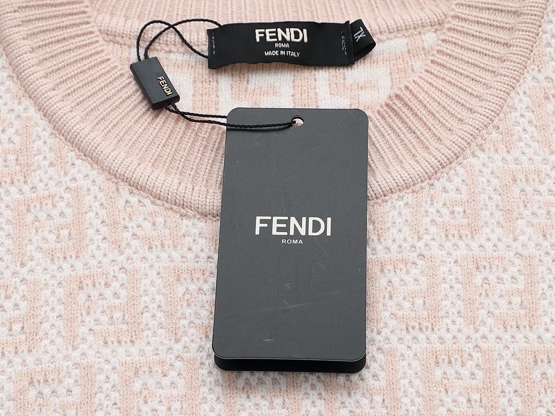 Custom Wool Sweaters by Fendy Fendi in Various Sizes and Colors - 图片 8