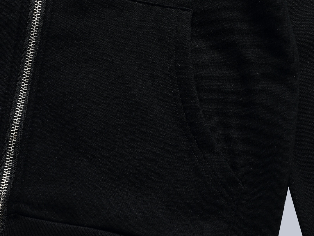 Custom Dior Hoodies and Jackets in Picture-Perfect Colors, Gender-Neutral, Sizes S-XL - 图片 7