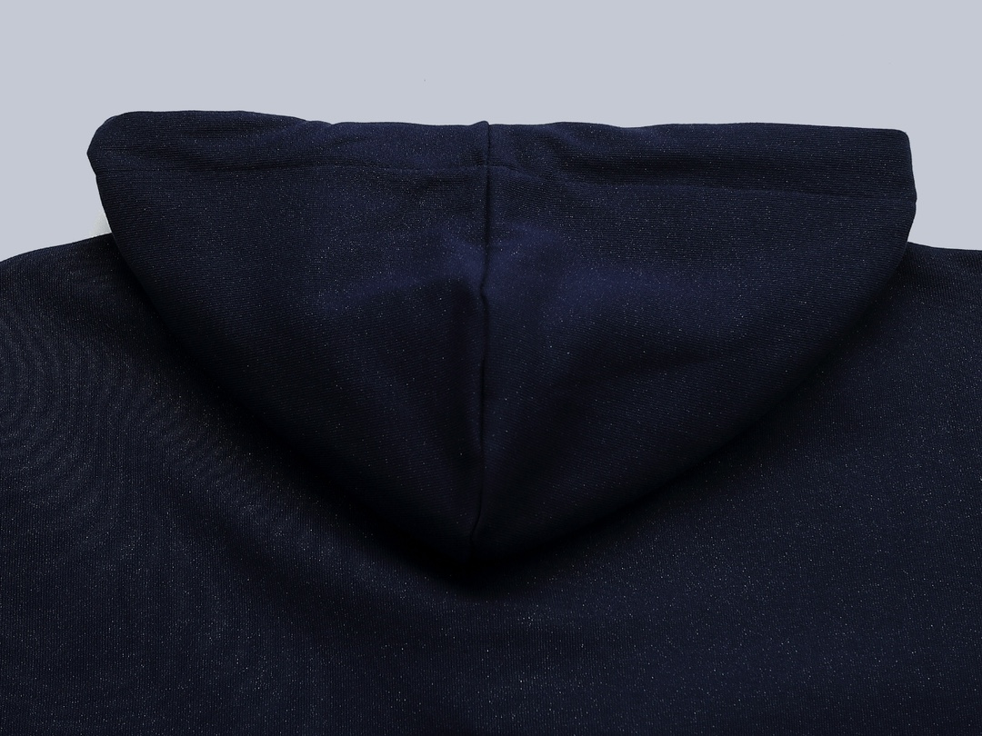 “CJCR Custom Gucci Hoodie Jacket in Picture Color, Sizes S-XXL, Gender-Neutral” - 图片 9