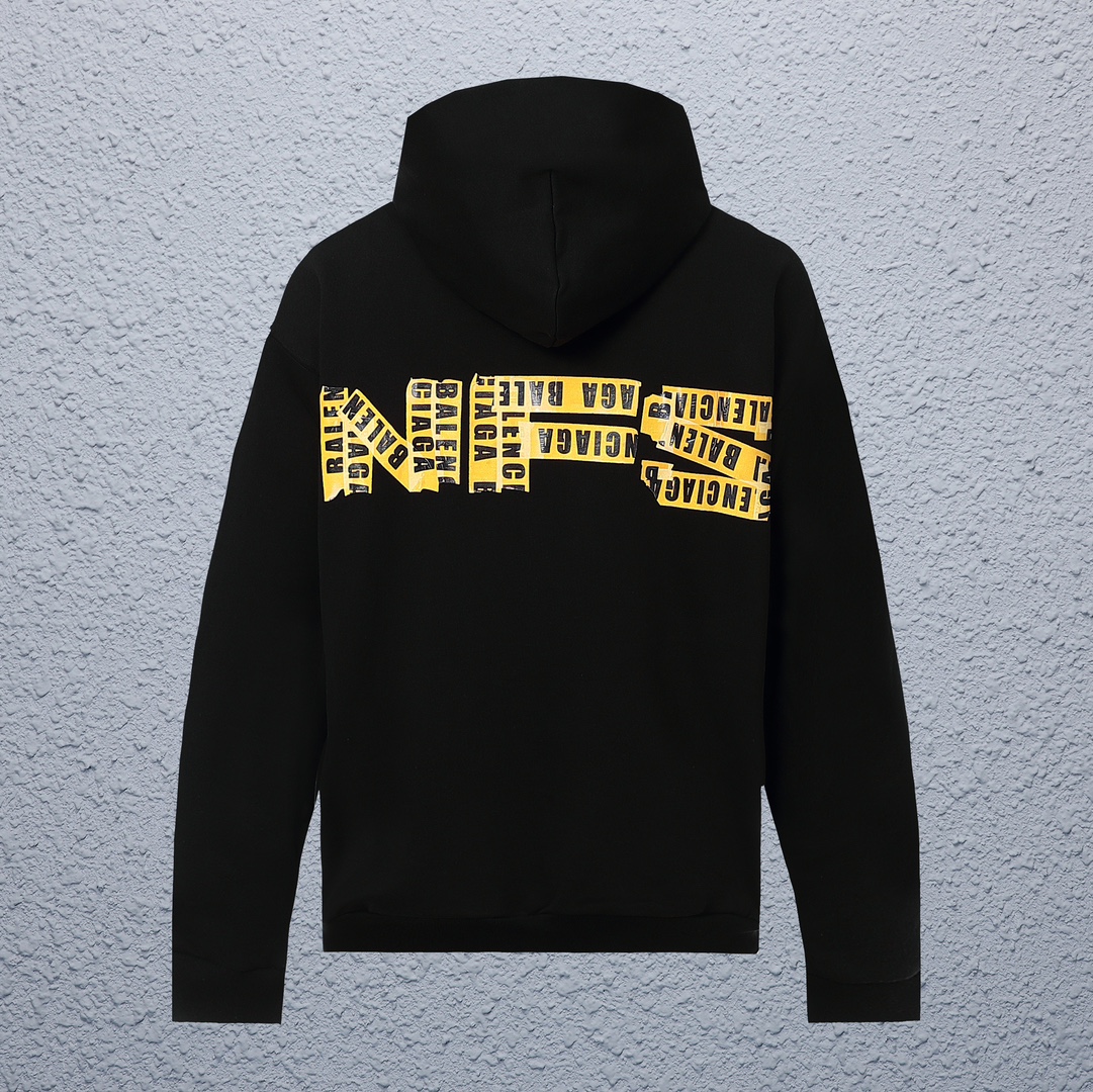 Parisian Balenciaga X GTA Duct Tape Chain Hoodie in Various Sizes and Colors - 图片 2