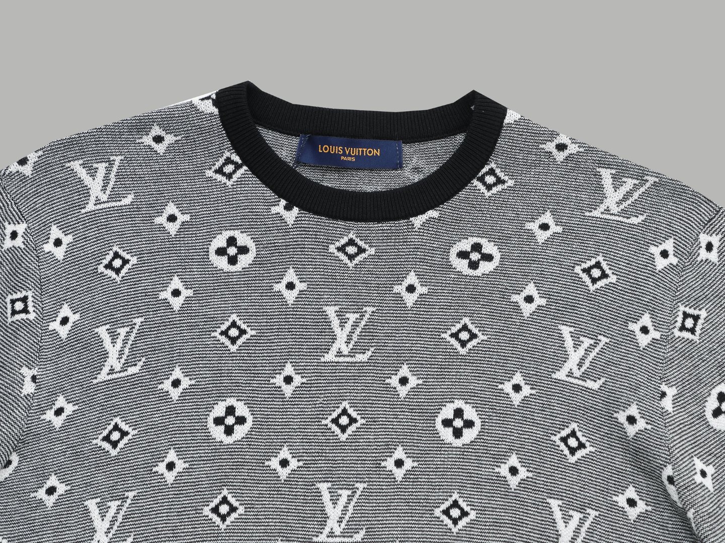 Louiswell Knitted Sweater Shorts: Top-Level Version with Currency Details - 图片 3