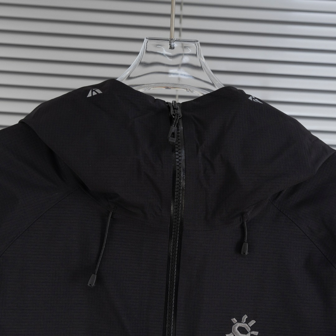 Kailas 款式：凯乐石KAILAS MONT Q60 中国登山限定运动户外全天候硬壳专业防水防风透气登山冲锋衣外套