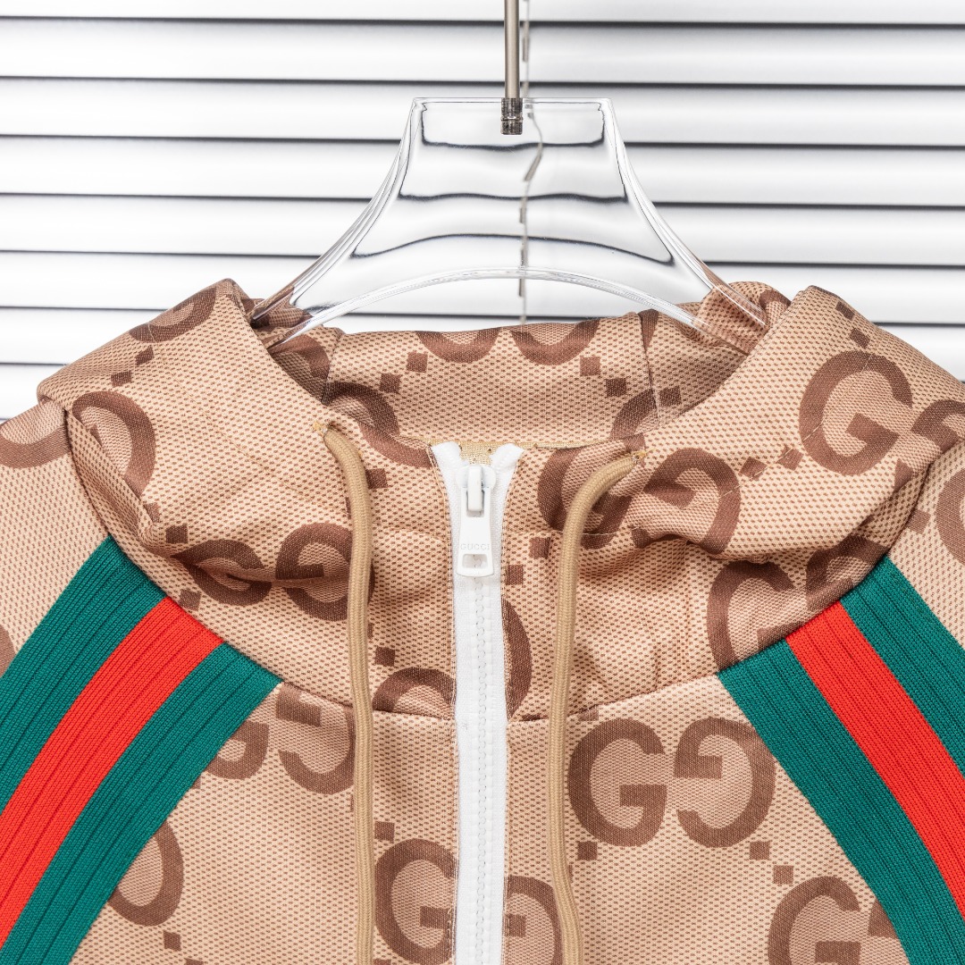 Gucci 款式：古驰Gucci连帽织带开衫外套