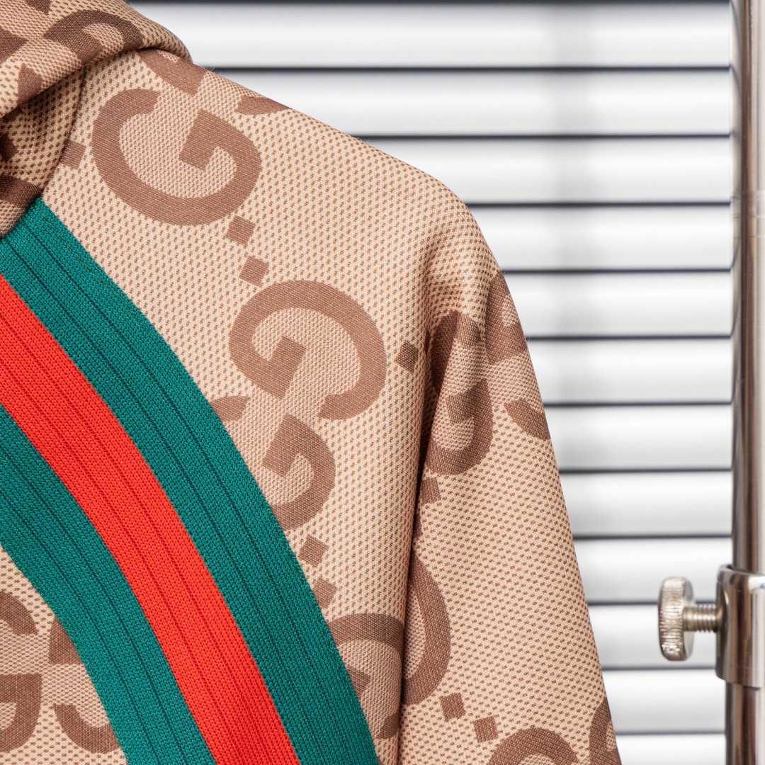 Gucci 款式：古驰Gucci连帽织带开衫外套