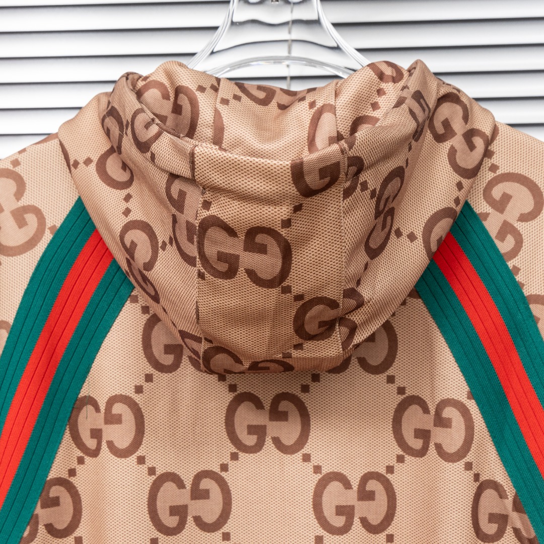 Gucci 款式：古驰Gucci连帽织带开衫外套