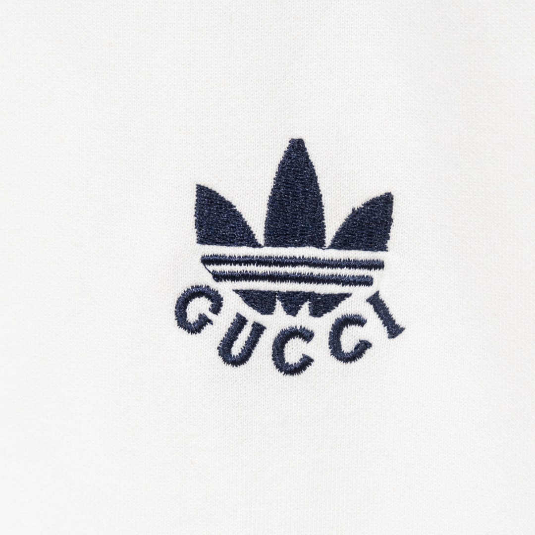 Gucci 款式：古驰Gucci联名三叶草红绿拼接织带刺绣外套