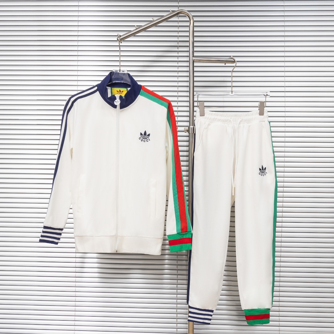 Gucci 款式：古驰Gucci联名三叶草红绿拼接织带刺绣外套