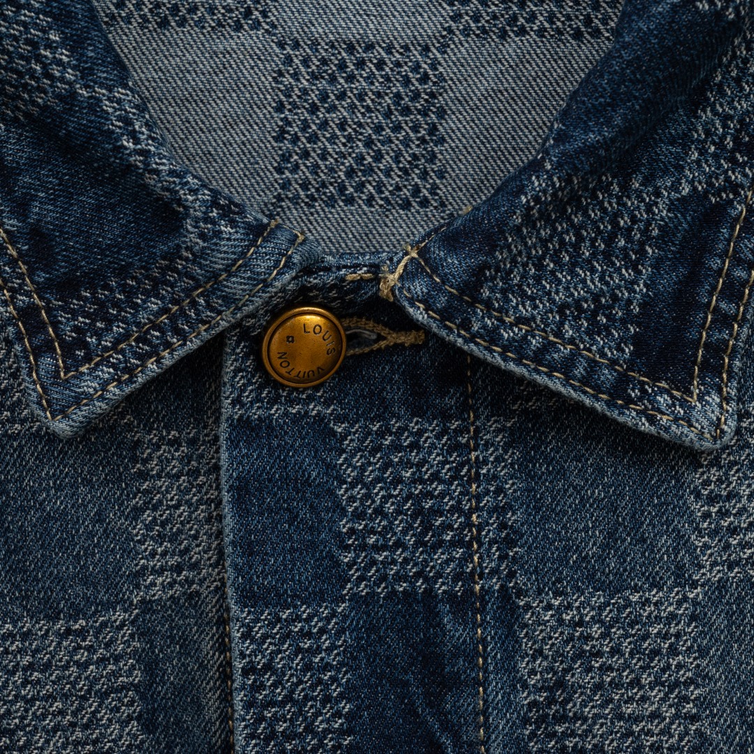 Louis Vuitton 款式：路易威登LV棋盘格做旧牛仔外套夹克