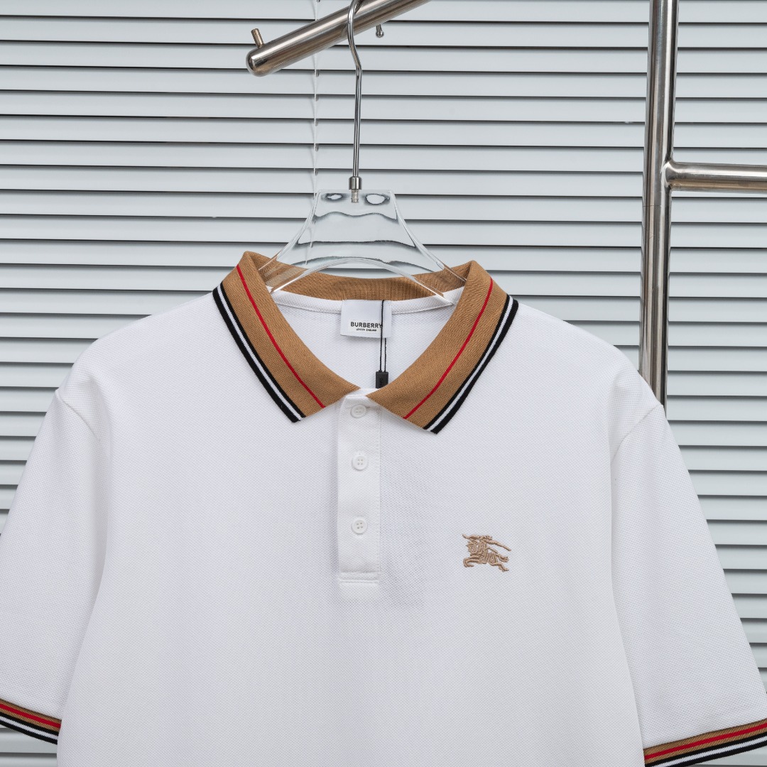 Burberry 款式：巴宝莉BBR战马刺绣拼接领口短袖POLO