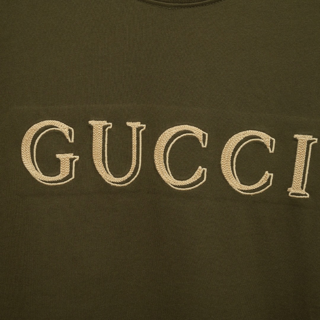 Gucci 款式：古驰GUCCI 3D立体刺绣工艺短袖