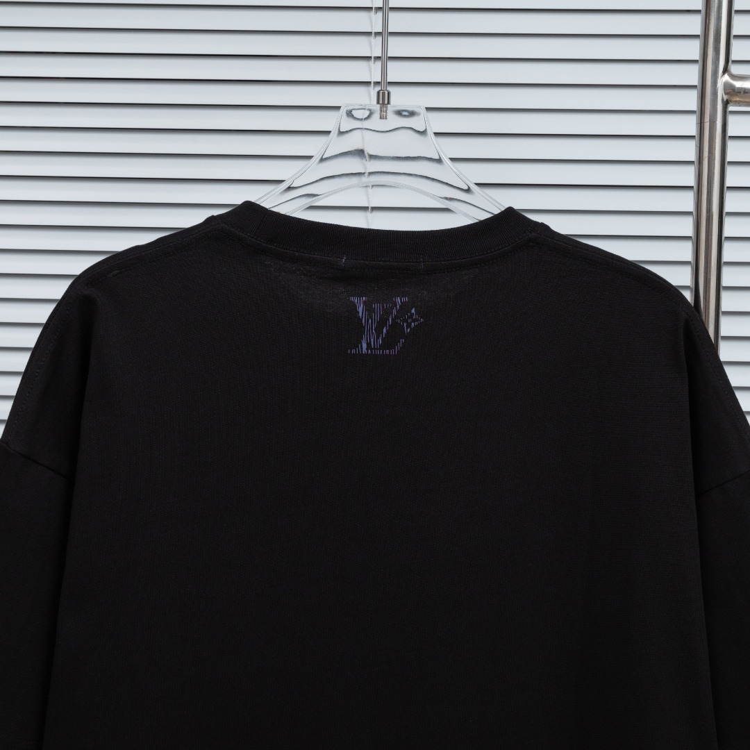 Louis Vuitton 款式：路易威登LV 渐变镭射工艺短袖