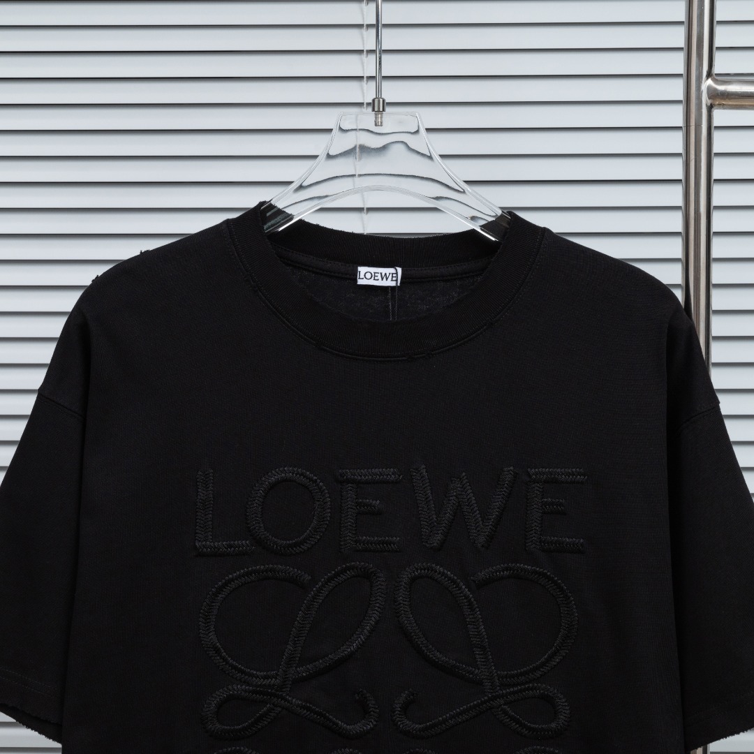 Loewe 款式：罗意威LOEWE 3D草绳刺绣工艺短袖