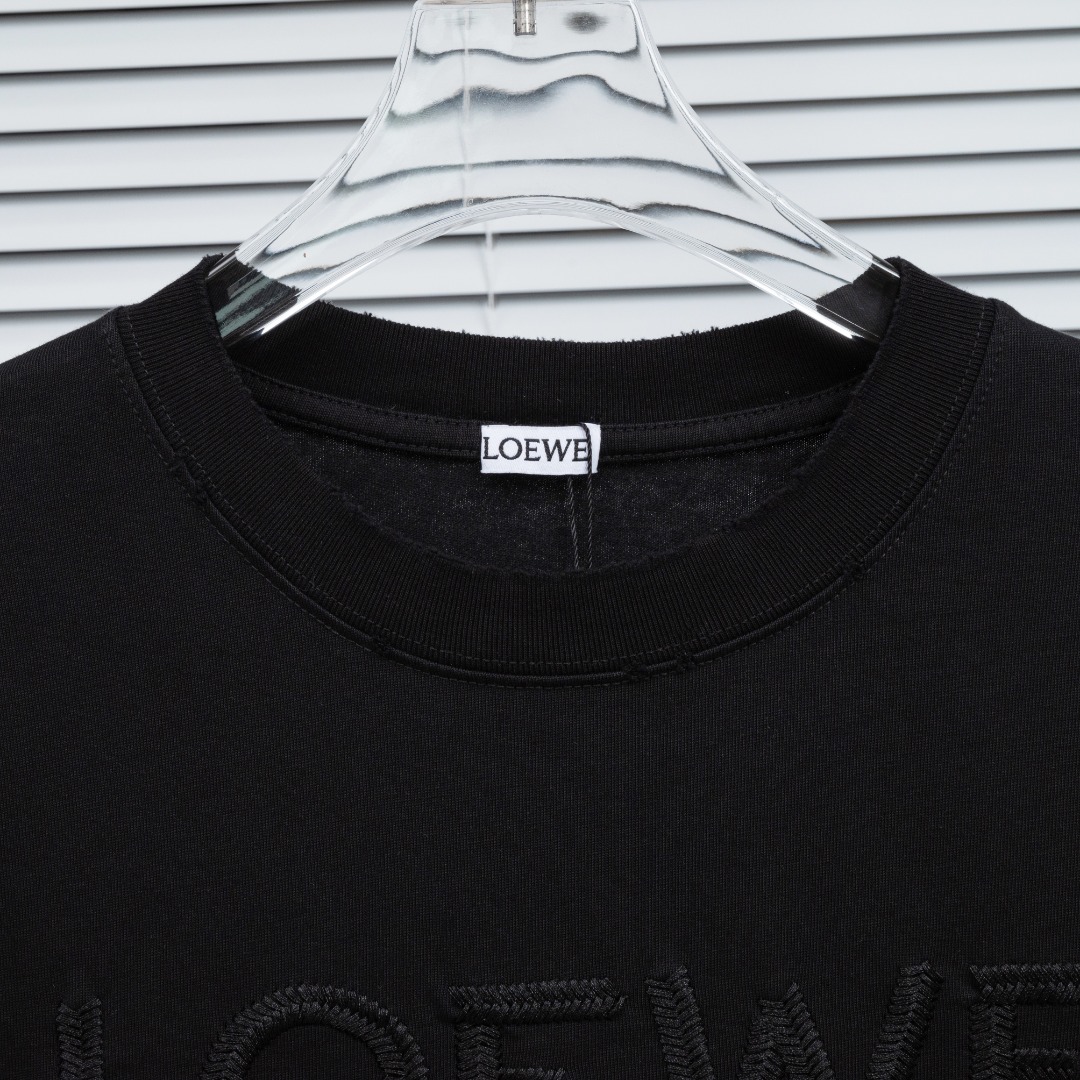 Loewe 款式：罗意威LOEWE 3D草绳刺绣工艺短袖