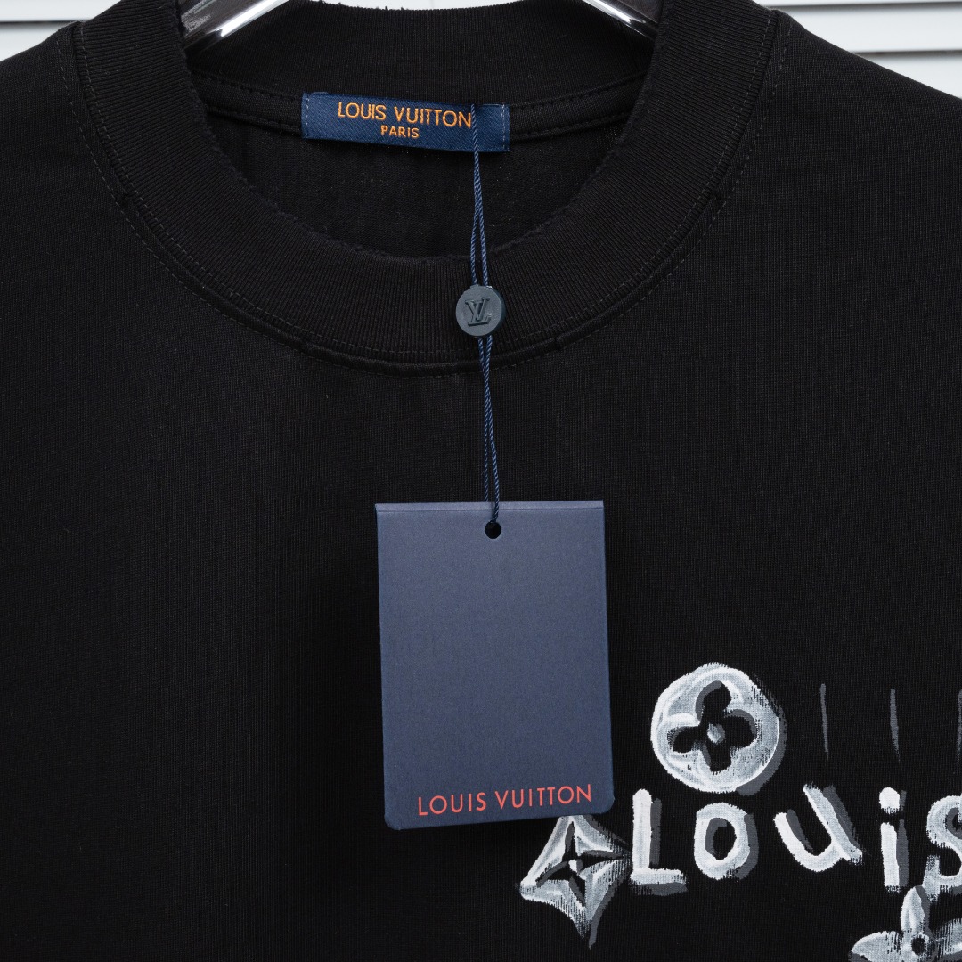 Louis Vuitton 款式：路易威登LV破洞手绘涂鸦工艺短袖