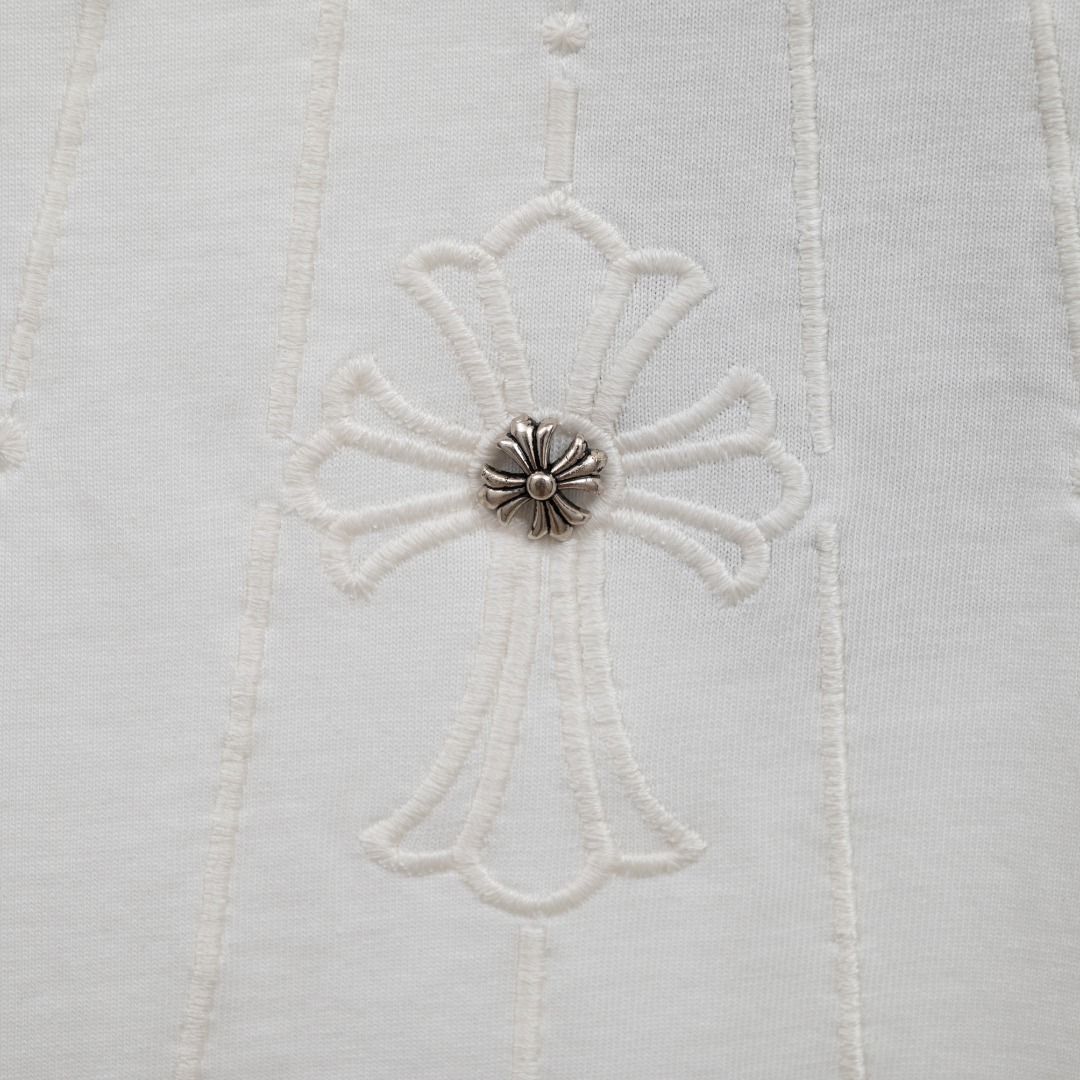 Chrome Hearts 款式：克罗心CH十字刺绣定制金属纽扣工艺短袖