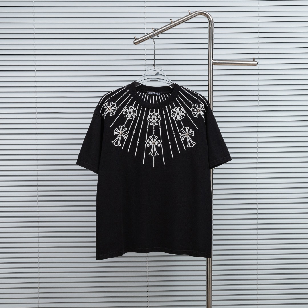 Chrome Hearts 款式：克罗心CH十字刺绣定制金属纽扣工艺短袖