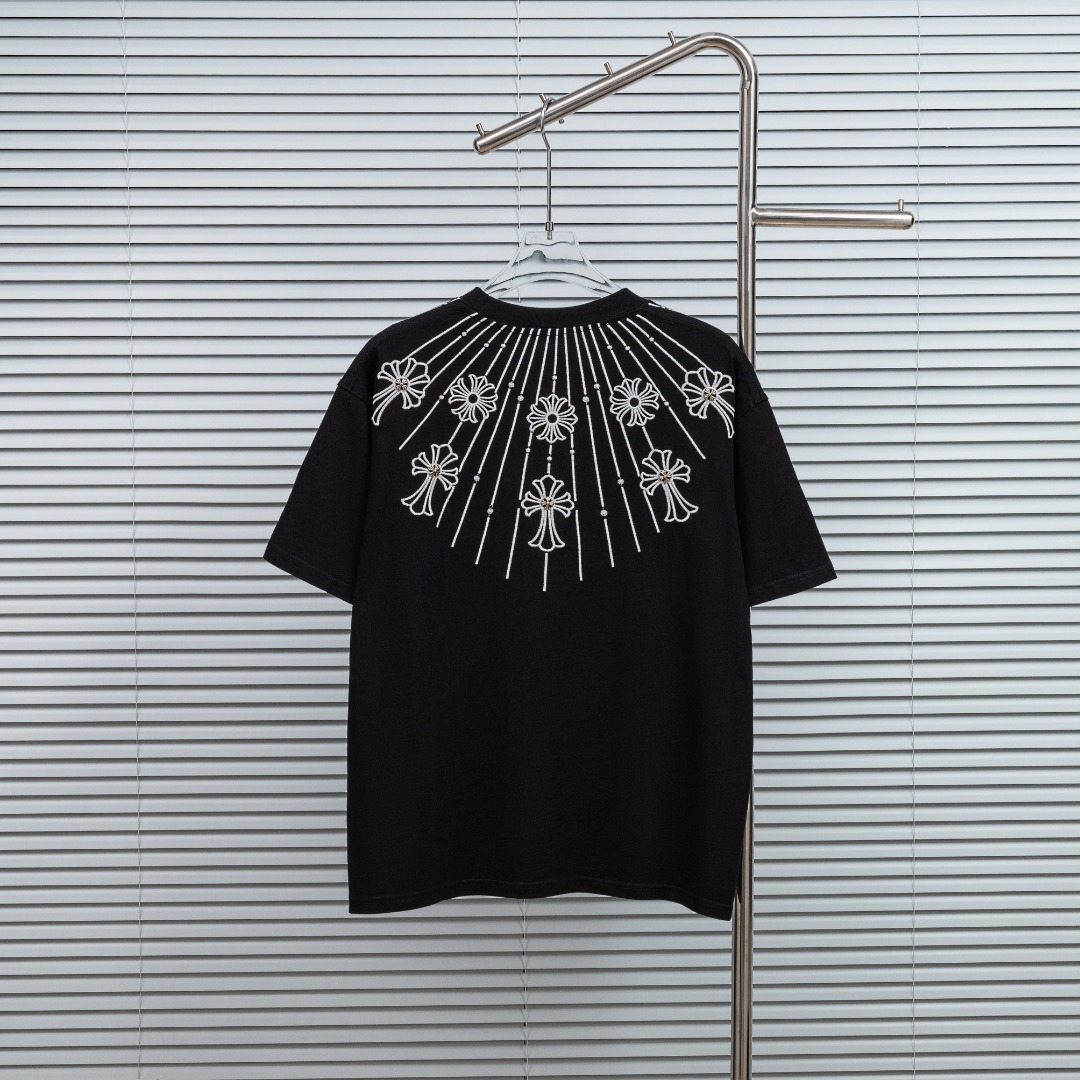 Chrome Hearts 款式：克罗心CH十字刺绣定制金属纽扣工艺短袖