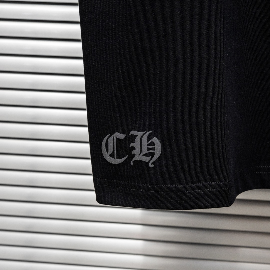 Chrome Hearts 款式：克罗心CH做旧破洞小口袋发泡工艺短袖