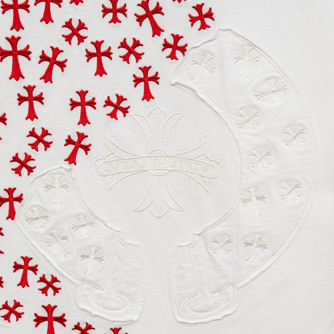 Chrome Hearts 款式：克罗心CH做旧破洞散花十字架刺绣 定制贴布工艺短袖