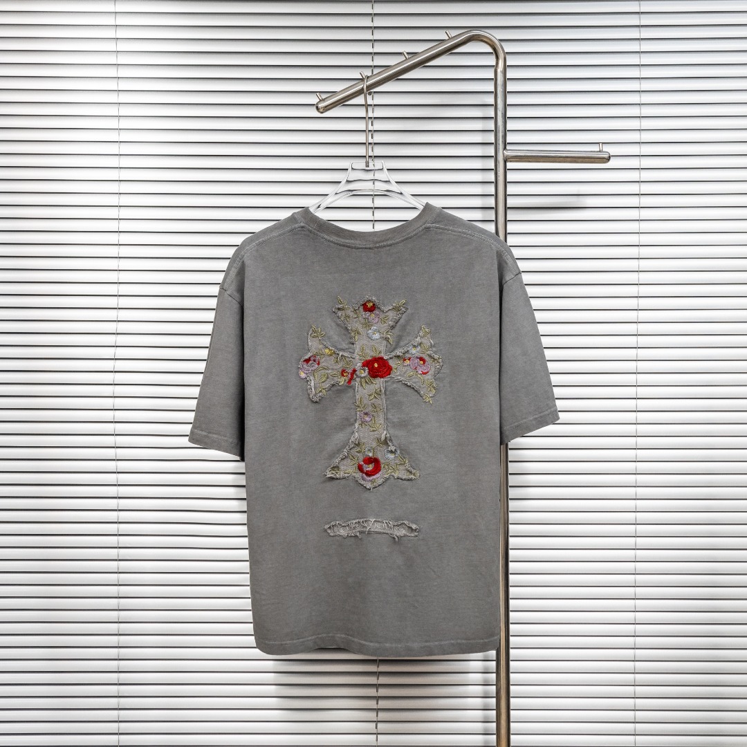 Chrome Hearts 款式：克罗心CH做旧破十字架花卉刺绣磨边工艺短袖