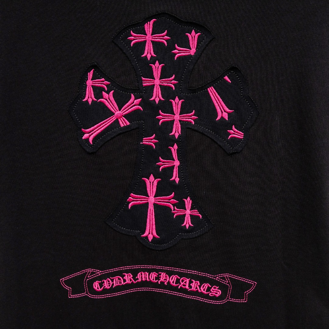 Chrome Hearts 款式：克罗心CH做旧破十字架拼接刺绣工艺短袖
