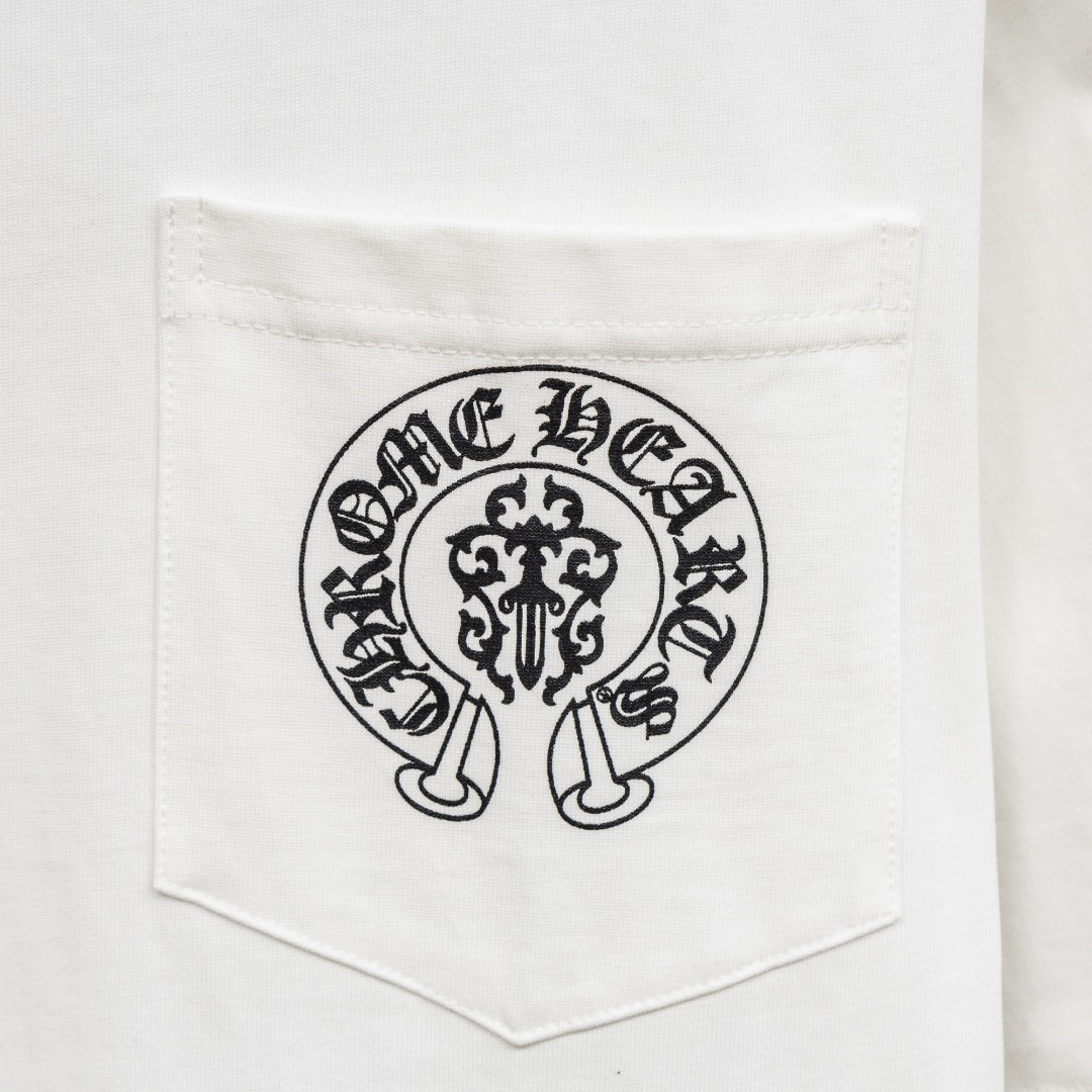 Chrome Hearts 款式：克罗心CH做旧小口袋植绒国旗工艺短袖