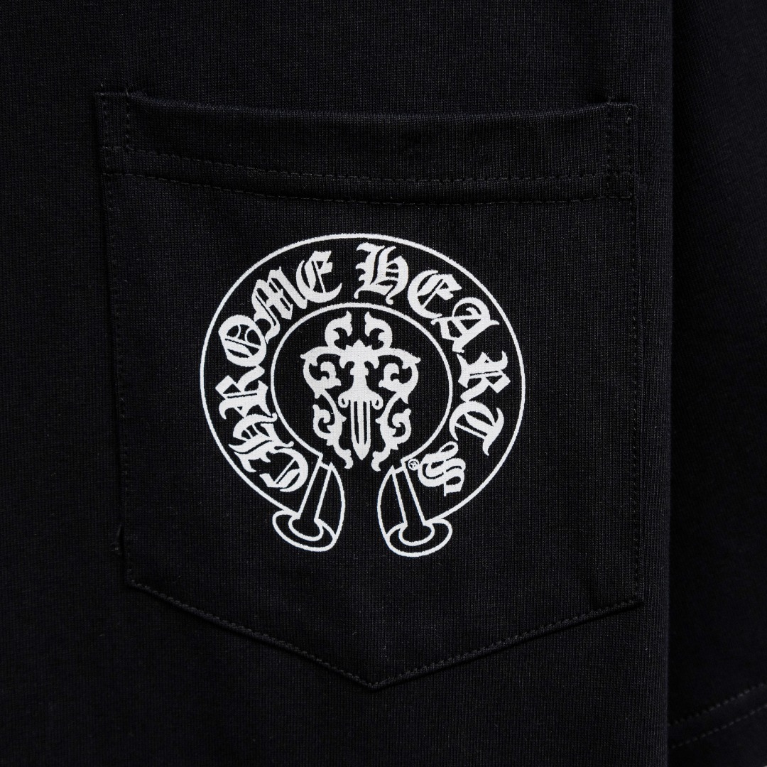 Chrome Hearts 款式：克罗心CH做旧小口袋植绒国旗工艺短袖