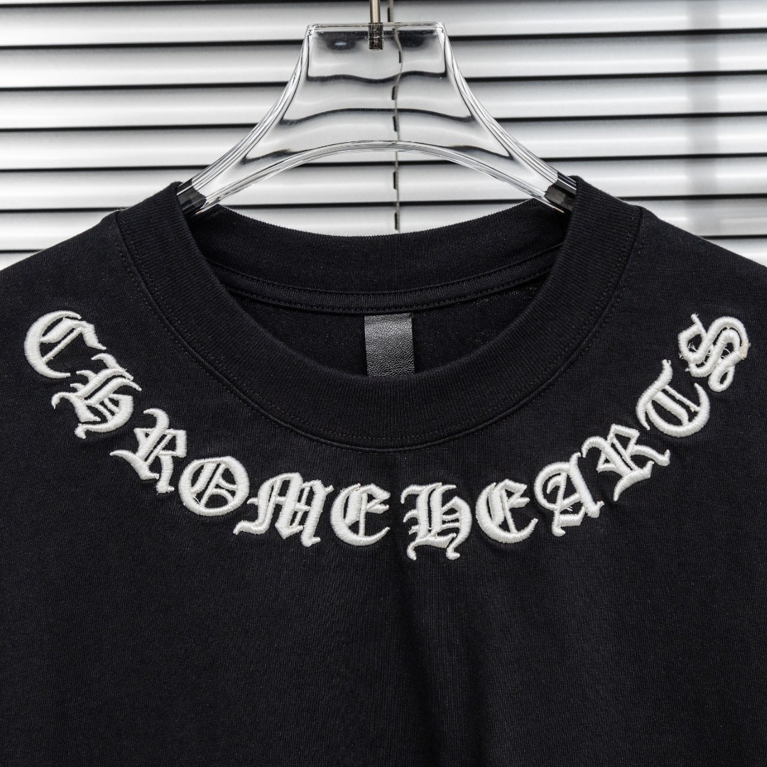 Chrome Hearts 款式：克罗心CH梵文围脖刺绣 贴布多工艺短袖