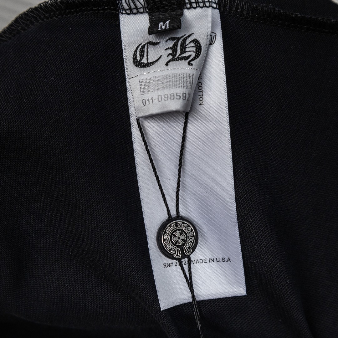 Chrome Hearts 款式：克罗心CH梵文LOGO手工钉珠多工艺短袖