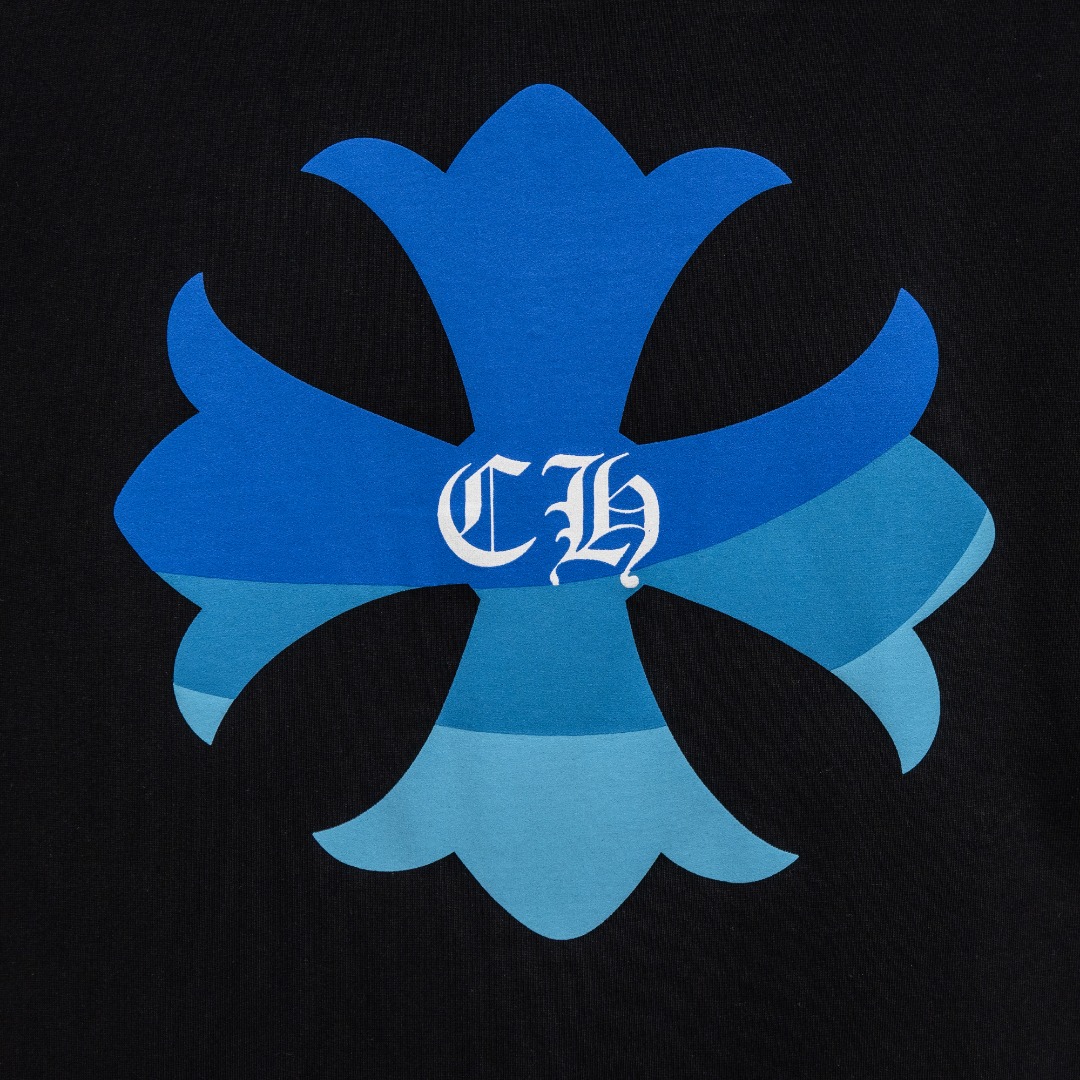 Chrome Hearts 款式：克罗心CH梵文渐变植绒小口袋工艺短袖