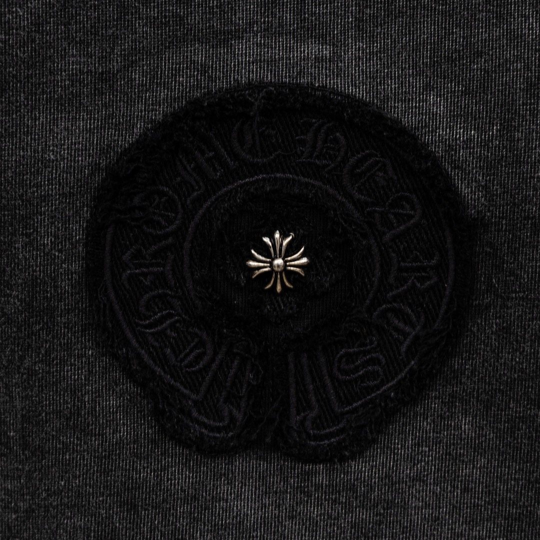 Chrome Hearts 款式：克罗心CH重工水洗做旧十字架贴布工艺短袖